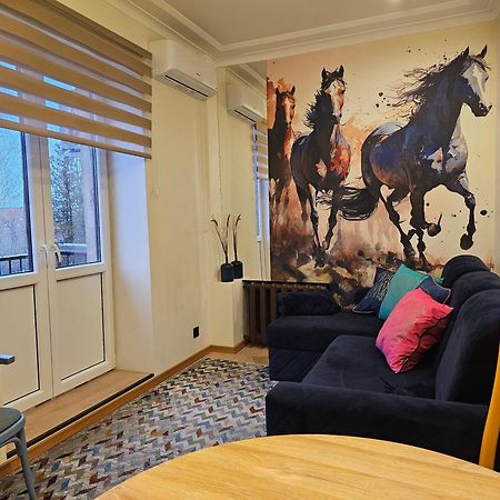 Luxury Stable 1 Apartment Rezekne Exterior photo